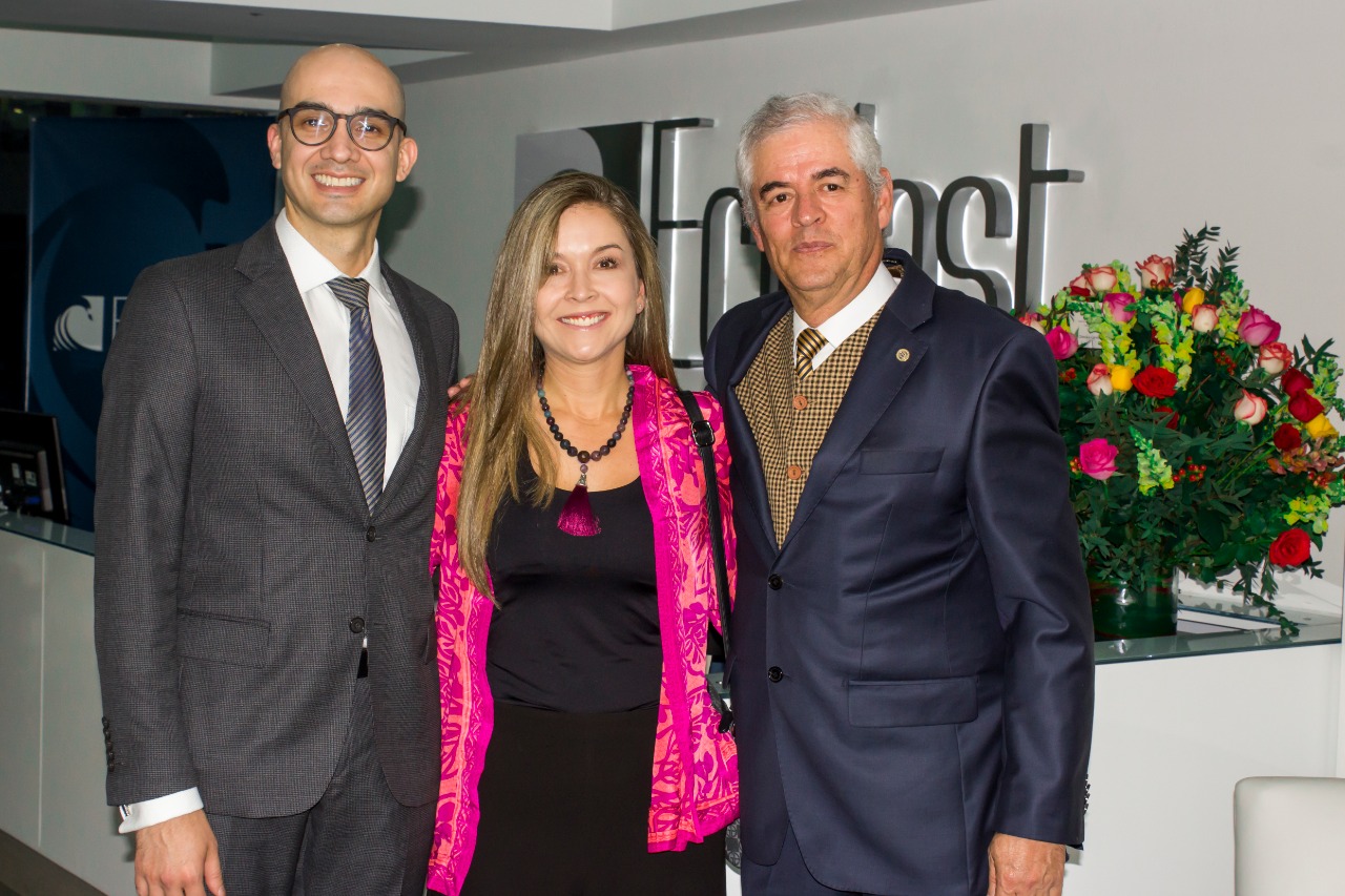 Specialists in Plastic Surgery inaugurated its new headquarters 3